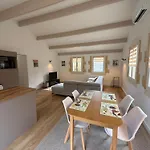 Casa de Férias Les De La Joubertie Salon