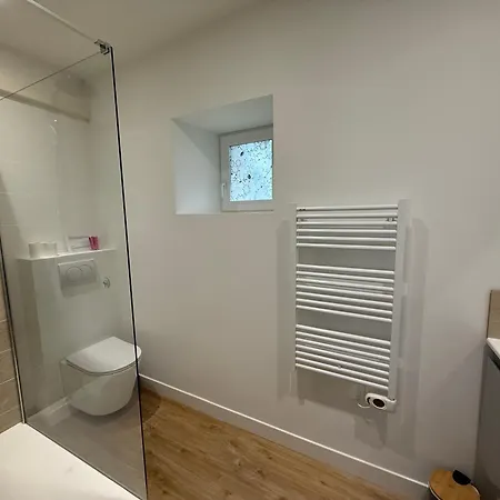 Les De La Joubertie Ferienhaus Salon